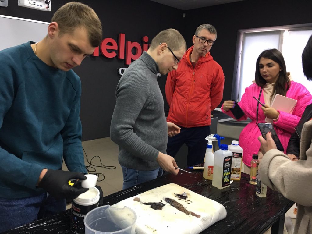 Способи виведення плям крові – експеримент тривалістю більш ніж на годину